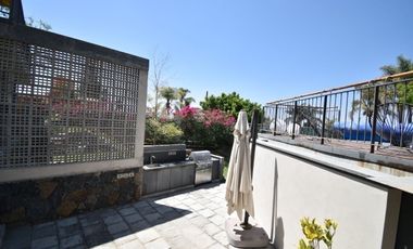 Copropiedad casa en venta amueblada en Raquet Club San Juan Cosalá