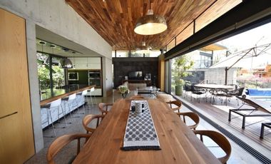 Copropiedad casa en venta amueblada en Raquet Club San Juan Cosalá