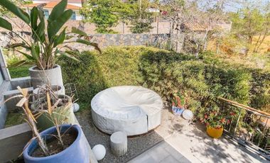 Copropiedad casa en venta amueblada en Raquet Club San Juan Cosalá