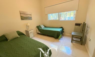 Casa en  venta de 5 ambientes, en Costa Esmeralda, Residencial I al 100