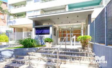 Departamento en venta 3 amb, 107 m2 con piscina y SUM en Olivos-Vias/Rio