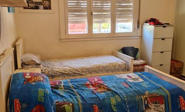 Venta Casa en  Tigre sobre Av. Italia