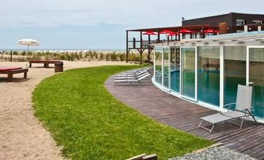 Studio amoblado frente al mar en Complejo Linda Bay