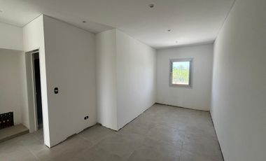 CASA EN ALQUILER - LA RESERVA CARDALES