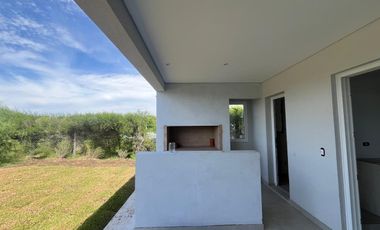 CASA EN ALQUILER - LA RESERVA CARDALES