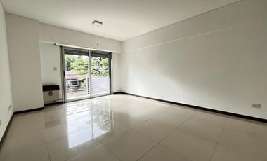 Departamento de dos ambientes-Moron-