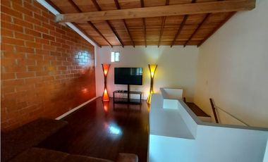 CASA DE 3 NIVELES EN ITAGUI SECTOR SURAMERICA