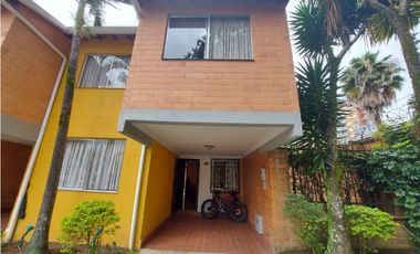 CASA DE 3 NIVELES EN ITAGUI SECTOR SURAMERICA