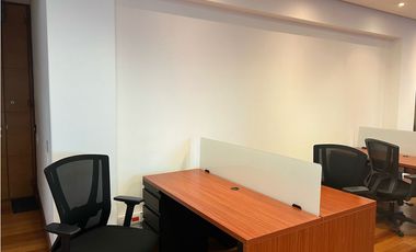 Santa Barbara, Arriendo Oficina 242 M, Piso 15