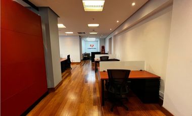Santa Barbara, Arriendo Oficina 242 M, Piso 15