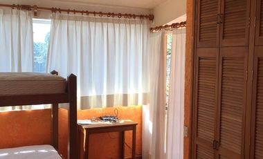 Casa en venta con hermoso Jardín y Alberca, Huertas la Palma, Jiutepec, Morelos