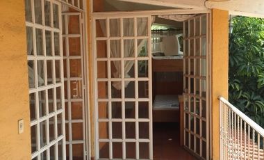 Casa en venta con hermoso Jardín y Alberca, Huertas la Palma, Jiutepec, Morelos