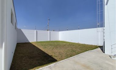 Se renta bodega por la UPP, Rancho Luna, carretera Sahagun-Pachuca.