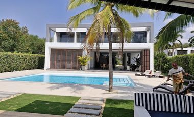 Venta De Casa En Condominio Lagos Del Peñón, Girardot - Cundinamarca