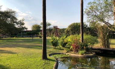 CASA-TERRENO EN CENTRO DE JIUTEPEC