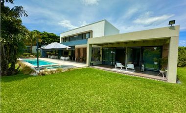 Espectacular Casa campestre rodeada de naturaleza