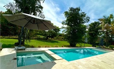 Espectacular Casa campestre rodeada de naturaleza