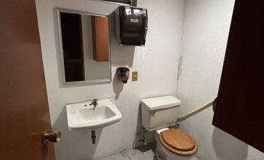 Edificio con uso mixto
