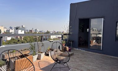 Edificio con uso mixto