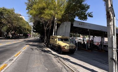 Edificio con uso mixto