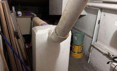 Edificio con uso mixto