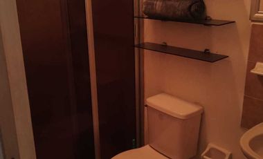 SE VENDE CASA DE 3 NIVELES CON ALBERCA