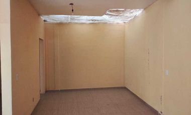 SE VENDE CASA CON TERRENO DE 600  MTS.