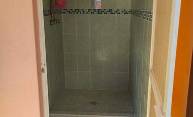 SE VENDE CASA CON TERRENO DE 600  MTS.