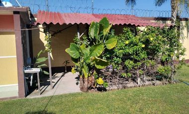 SE VENDE CASA CON TERRENO DE 600  MTS.