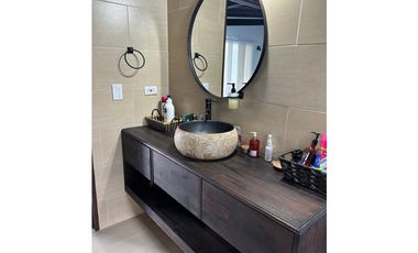 Venta de casa en el retiro