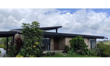 Venta de casa en el retiro