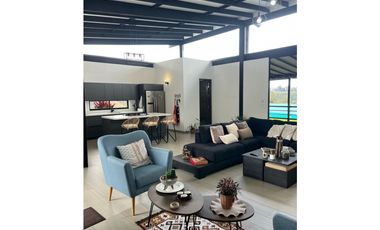 Venta de casa en el retiro