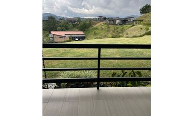 Venta de casa en el retiro