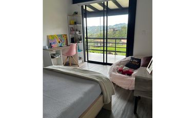 Venta de casa en el retiro