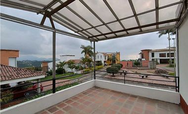 Arrienda Casa 3 alcobas Conjunto Cerrado El Arenillo Manizales