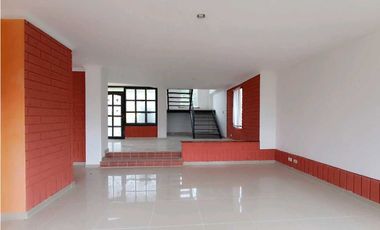 Arrienda Casa 3 alcobas Conjunto Cerrado El Arenillo Manizales