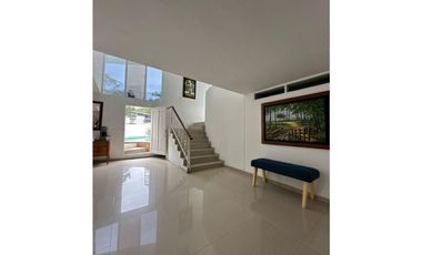 VENTA CASA ARBOLEDAS OESTE DE CALI