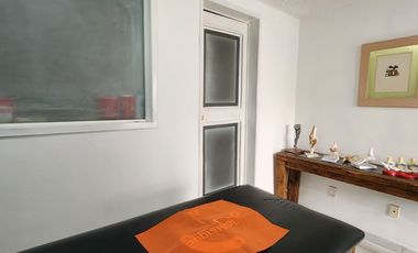 EN BLV. DE LAS MISIONES, SATÉLITE VENTA CON USO DE SUELO PARA CLÍNICA U OFICINAS