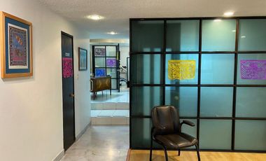 EN BLV. DE LAS MISIONES, SATÉLITE VENTA CON USO DE SUELO PARA CLÍNICA U OFICINAS