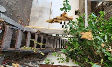VENTA DE CASA PARA REMODELAR EN  TLAHUAC, A UNOS METROS DEL METRO LOS OLIVOS