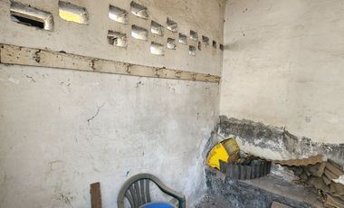 VENTA DE CASA PARA REMODELAR EN  TLAHUAC, A UNOS METROS DEL METRO LOS OLIVOS