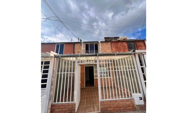 CASA BARRIO LORETO CÓDIGO 1031