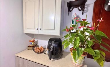 APARTAMENTO EN VENTA EN LOMA DEL INDIO PARTE BAJA - MEDELLN