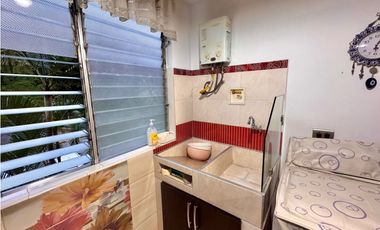 APARTAMENTO EN VENTA EN LOMA DEL INDIO PARTE BAJA - MEDELLN