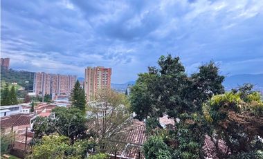 APARTAMENTO EN VENTA EN LOMA DEL INDIO PARTE BAJA - MEDELLN