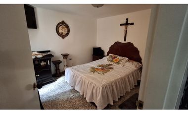 VENTA DE CASA UNIFAMILIAR EN LA CABAÑA EN BELLO