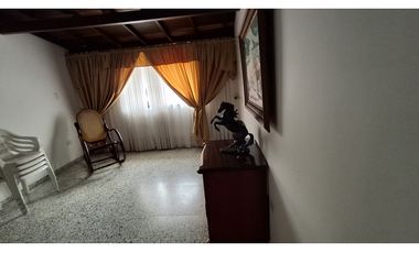 VENTA DE CASA UNIFAMILIAR EN LA CABAÑA EN BELLO