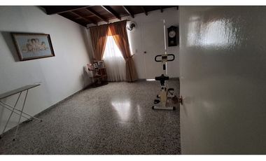 VENTA DE CASA UNIFAMILIAR EN LA CABAÑA EN BELLO
