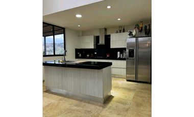 VENDO HERMOSA CASA CAMPESTRE EN COPACABANA EXCELENTE PARCELACION