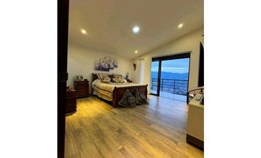 VENDO HERMOSA CASA CAMPESTRE EN COPACABANA EXCELENTE PARCELACION